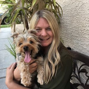 Meet your Posher, Lori